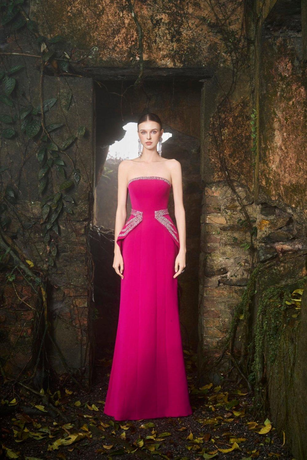 Strapless Flared Hip Flap A-Line Dress